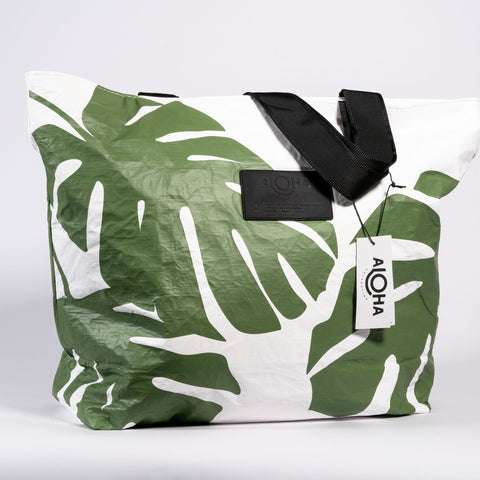 Aloha Collection Monstera Day Tripper